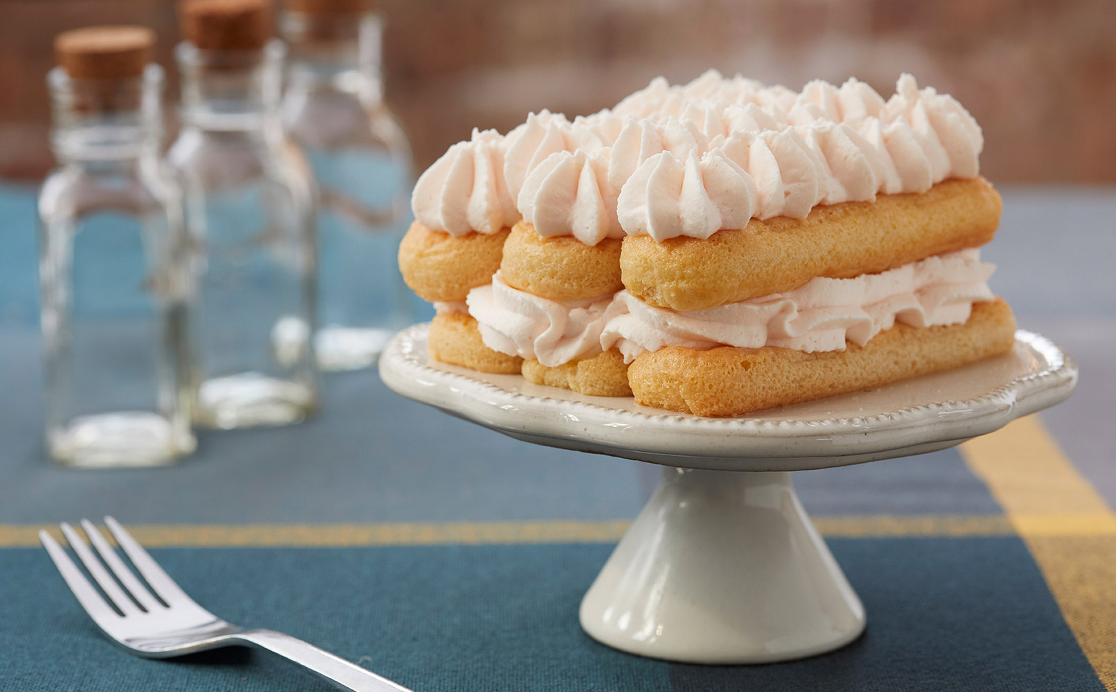 Strawberry Crème Pave