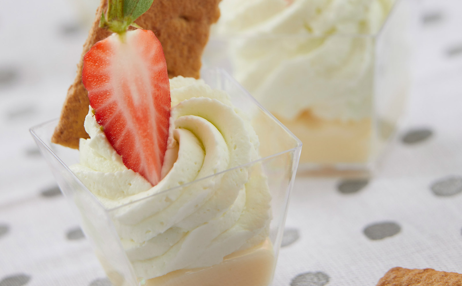 Key Lime Crème Mini Dessert
